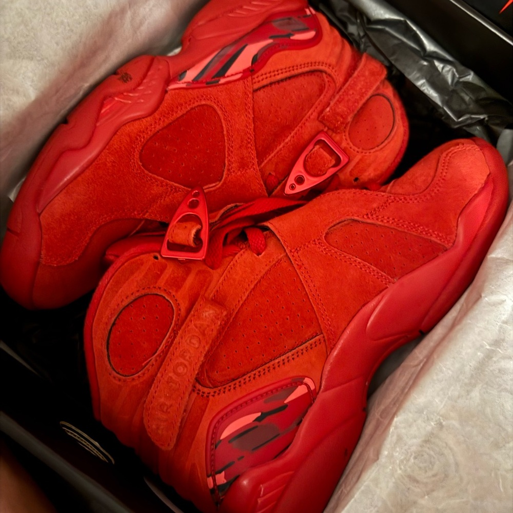 Women’s Jordan 8 retro